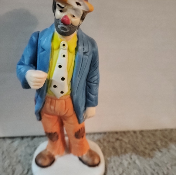Emmett Kelly Jr. by Flambro 'Old Glory' Clown Figurine - Picture 3 of 3